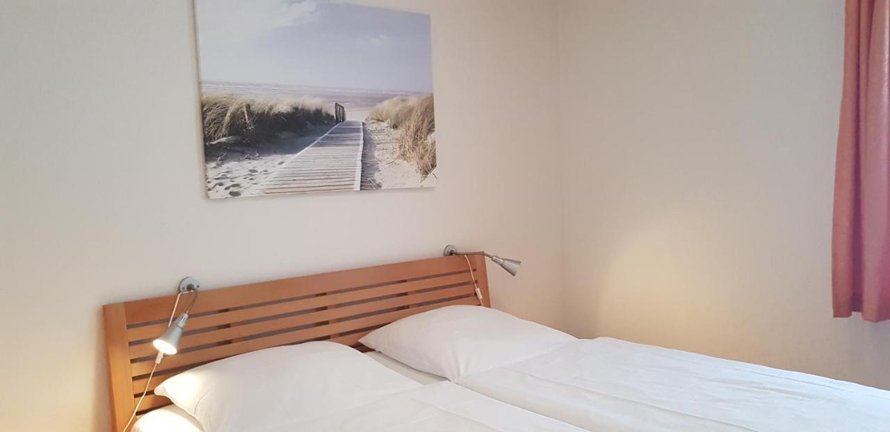 Ferienwohnung 4 Im Haus Am See Mit Wintergarten Und Terrasse Seedorf  Bagian luar foto